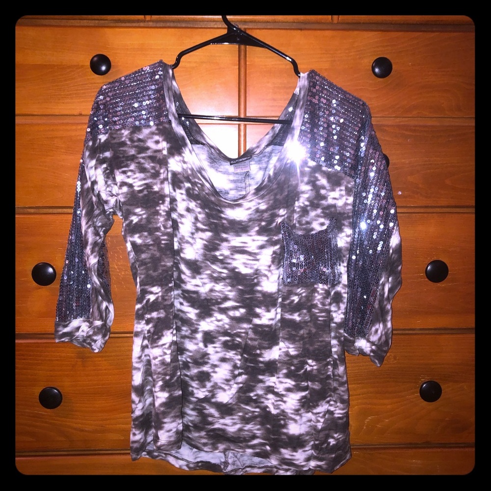 Woman’s shirt